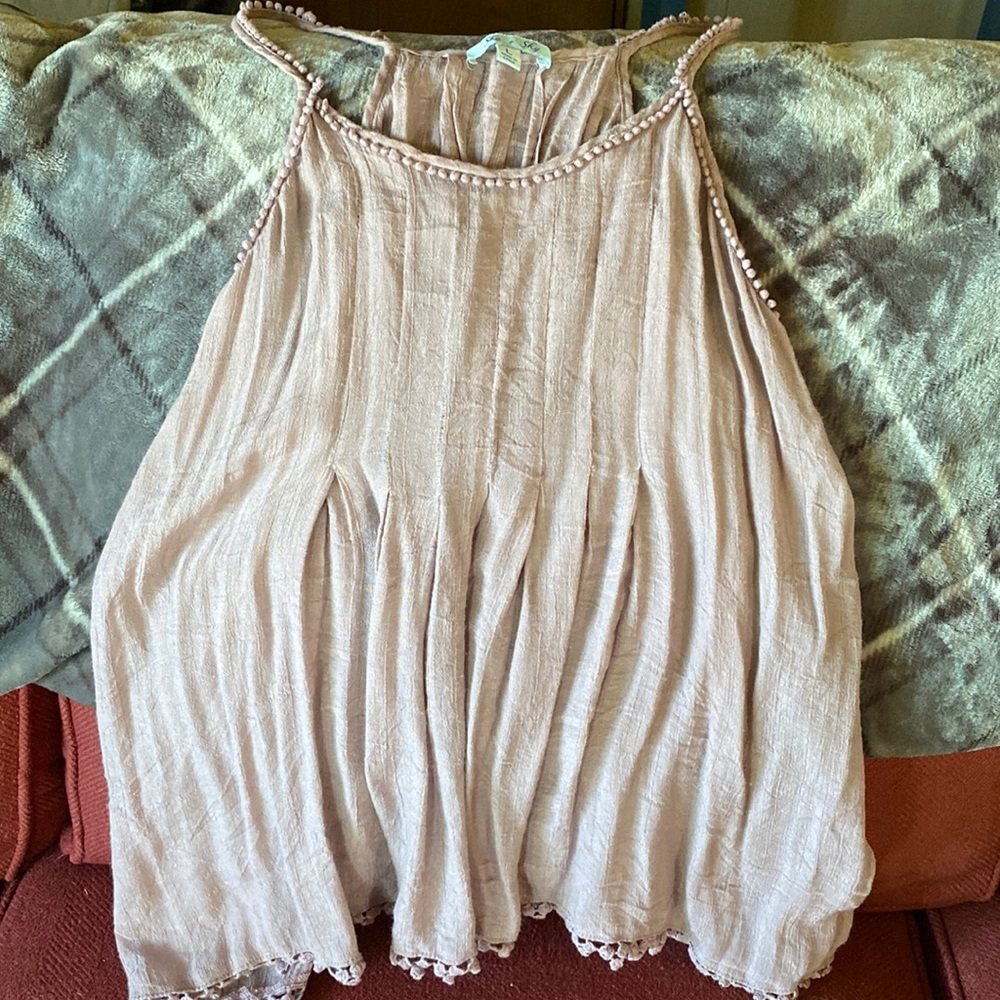 Cute tank!